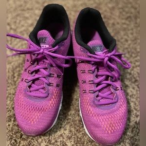 Nike Air Max Tailwind 8–Size 9